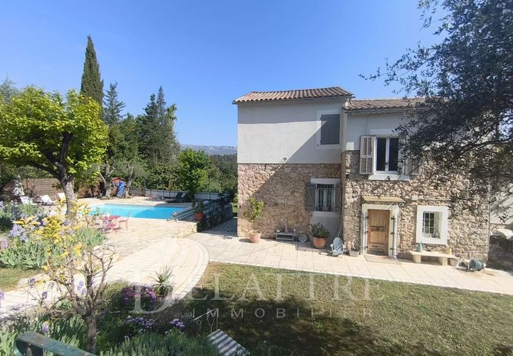 Villa a Le Rouret, Alpes-Maritimes, Le Rouret - € 995.000 | Ref: 86954467 - foto 1