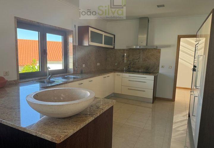 Villa a Ponte de Lima, Viana do Castelo, Ponte de Lima - € 1.500/mes | Ref: CAS_1883 - foto 1