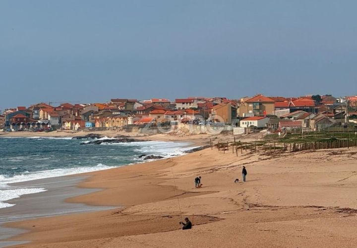 Helårsgrund i Vila do Conde, Porto, Vila do Conde - € 399.000 | Ref: ZMPT588419 - foto 1