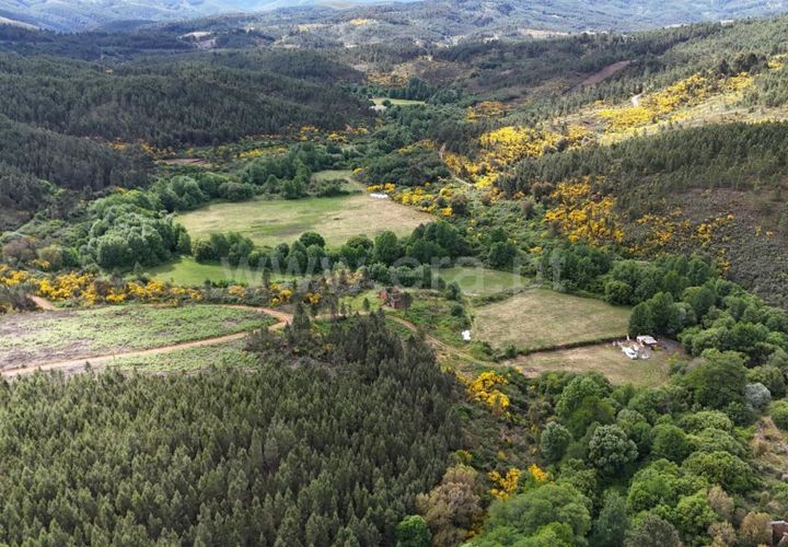 Helårsgrund i Covilha, Castelo Branco, Covilha - € 15.500 | Ref: 111260056 - foto 1