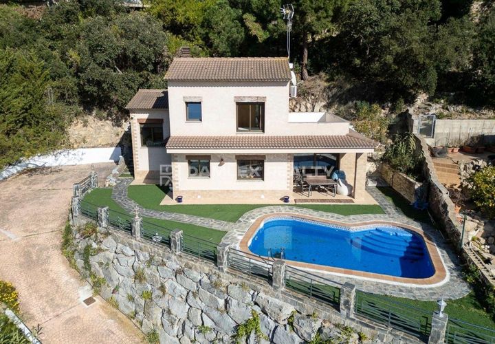 Villa i Lloret De Mar, Gerona, Lloret De Mar - € 449.000 | Ref: 74866 - foto 1