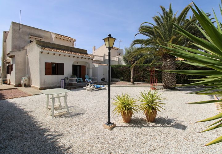 Villa i La Zenia, Alicante, La Zenia - € 630.000 | Ref: HE27640 - foto 1