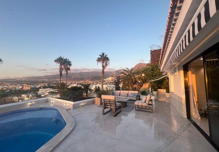 Villa a San Eugenio, Tenerife, San Eugenio - € 2.600.000 | Ref: 13974-053d55e93 - foto 1