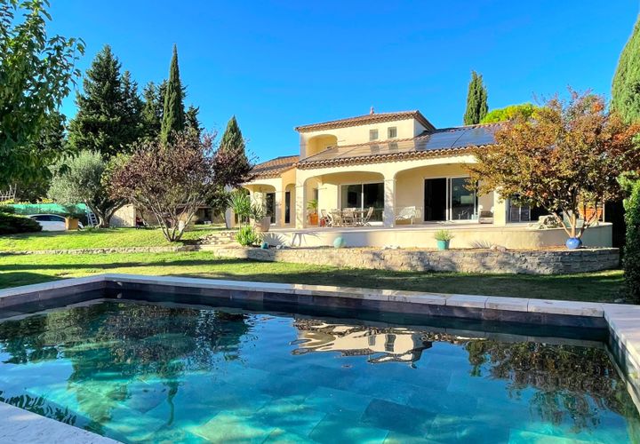 Villa i Uzes, Gard, Uzes - € 945.000 | Ref: HH-15973846 - foto 1