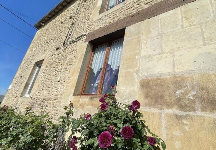 Villa a Charbogne, Ardennes, Charbogne - € 251.000 | Ref: fr039516 - foto 1
