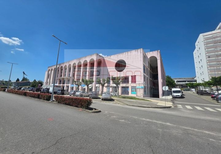 Erhvervsejendom i Valenca, Viana do Castelo, Valenca - € 640.380 | Ref: AV120 T - foto 1