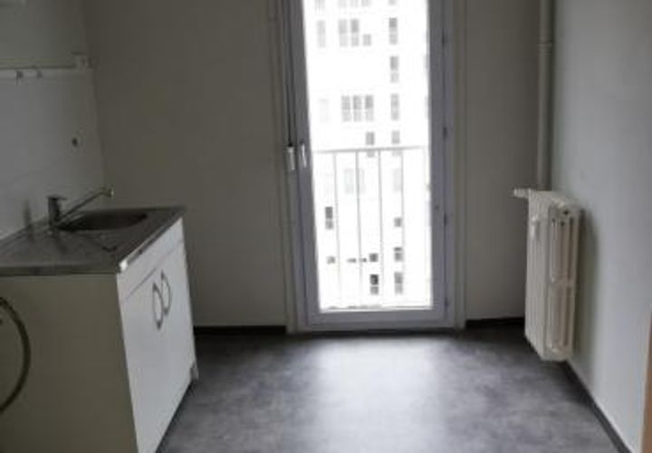 Apartment in Autun, Saone-et-Loire, Autun - € 692/month | Ref: 3823-0001-0001-0014 - photo 1