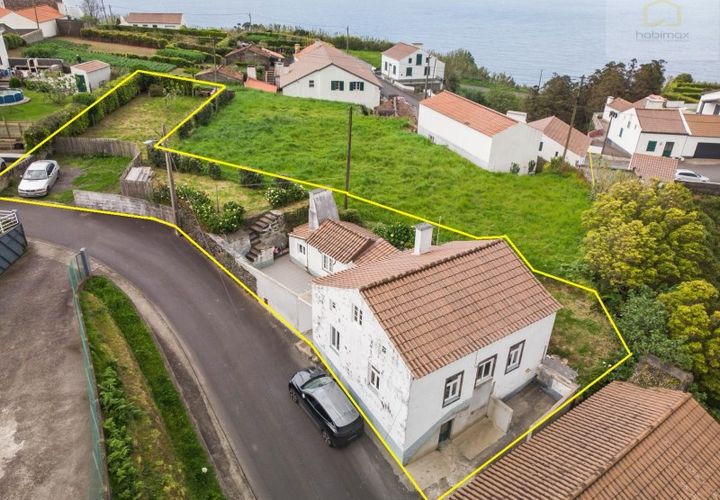 Villa a Ponta Delgada, Sao Miguel, Ponta Delgada - € 169.950 | Ref: 7114 - foto 1