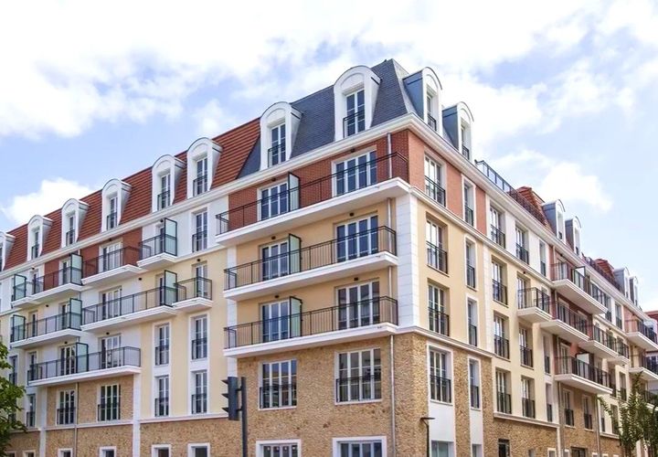 Erhvervsejendom i Chelles, Seine-et-Marne, Chelles - € 134.000 | Ref: 0067BD1EB03F4AA0 - foto 1