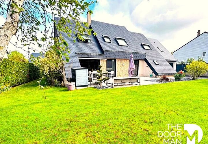 Villa i Change, Mayenne, Change - € 530.400 | Ref: 9885 - foto 1