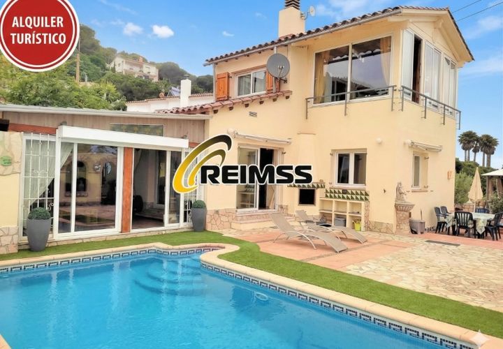 Villa i Lloret De Mar, Gerona, Lloret De Mar - € 449.000 | Ref: 5491 - foto 1