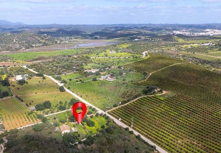 Villa a Lagoa, Faro, Lagoa - € 380.000 | Ref: 122881279-22 - foto 1