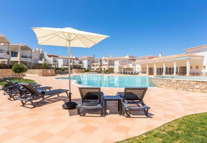 Villa a Budens, Faro, Budens - € 470.000 | Ref: M4621 - foto 1