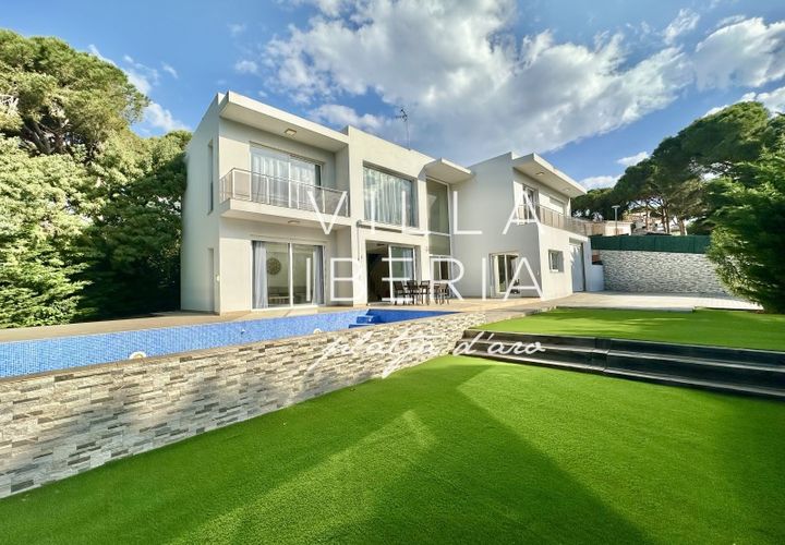 Villa i Calonge, Gerona, Calonge - € 1.500.000 | Ref: 418 - foto 1