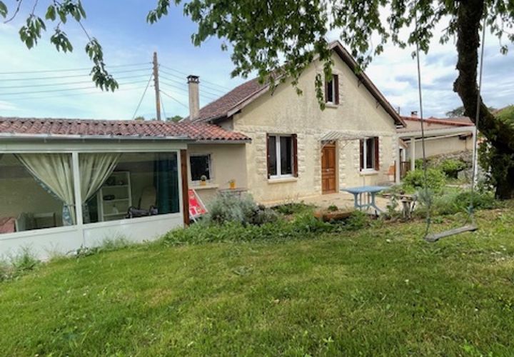 Byhus i Civray, Vienne, Civray - € 168.480 | Ref: 270_MLS-0026207 - foto 1