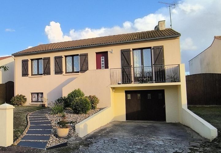 Villa a Aizenay, Vendee, Aizenay - € 238.740 | Ref: 240_MTT-0025108 - foto 1