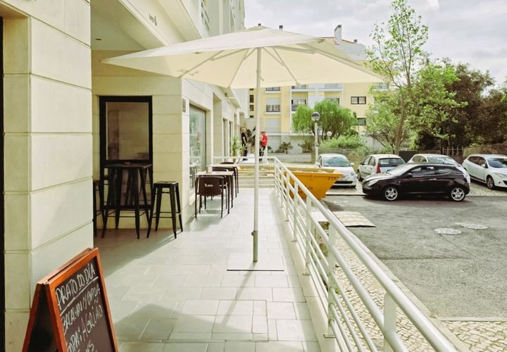 Erhvervsejendom i Alcabideche, Lisbon, Alcabideche - € 290.000 | Ref: AH2615-AD - foto 1