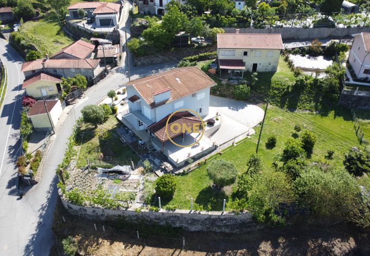 Byhus i Terras de Bouro, Braga, Terras de Bouro - € 380.000 | Ref: ONE141494-73 - foto 1