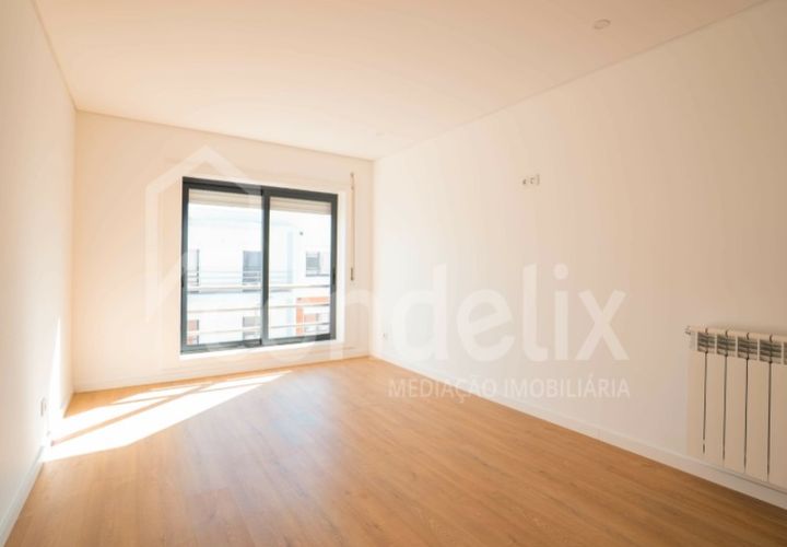 Leilighet i Camarate, Lisbon, Camarate - € 270 000 | Ref: 101398 - foto 1
