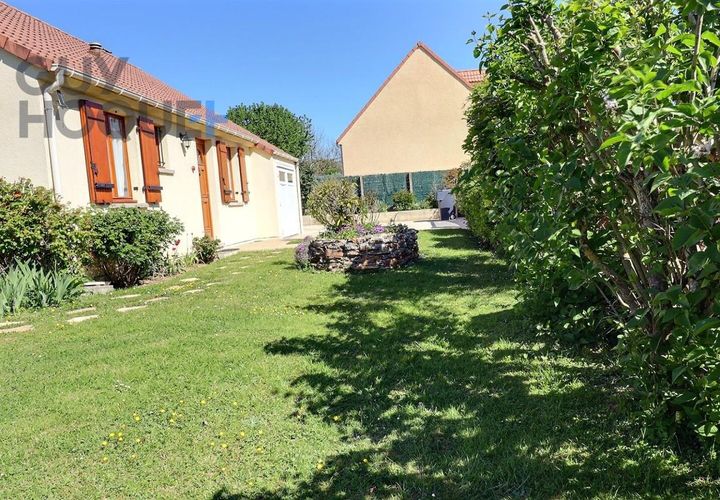 Bungalow i Boissy-le-Chatel, Seine-et-Marne, Boissy-le-Chatel - € 300.000 | Ref: 692 - foto 1