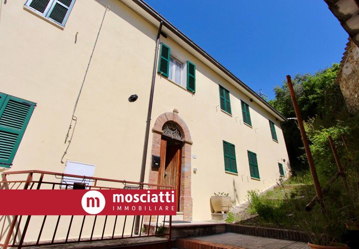 Villa a Gagliole, Macerata, Gagliole - € 73.000 | Ref: 1369 - foto 1