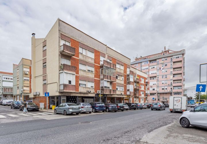 Lejlighed i Odivelas, Lisbon, Odivelas - € 249.500 | Ref: C0364-05905 - foto 1