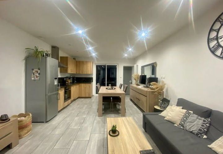 Villa a Calais, Pas-de-Calais, Calais - € 615/mes | Ref: 877107 - foto 1
