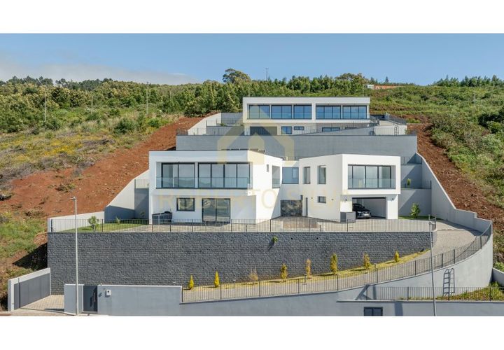 Villa i Machico, Madeira, Machico - € 1.500.000 | Ref: RS030 - foto 1