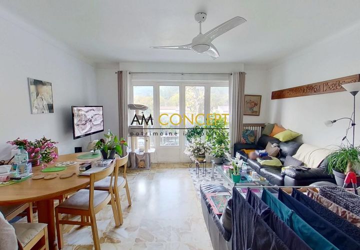 Leilighet i Contes, Alpes-Maritimes, Contes - € 235 000 | Ref: getkey_u_528568460 - foto 1
