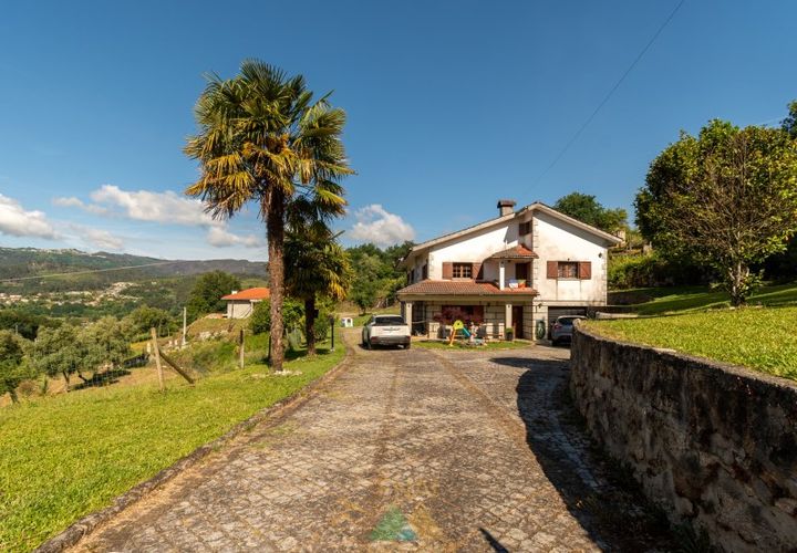 Villa a Amares, Braga, Amares - € 330.000 | Ref: AVV-028-008 - foto 1