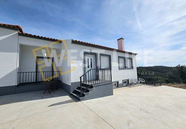 Villa a Mafra, Lisbon, Mafra - € 1.200/mes | Ref: 5853WM - foto 1