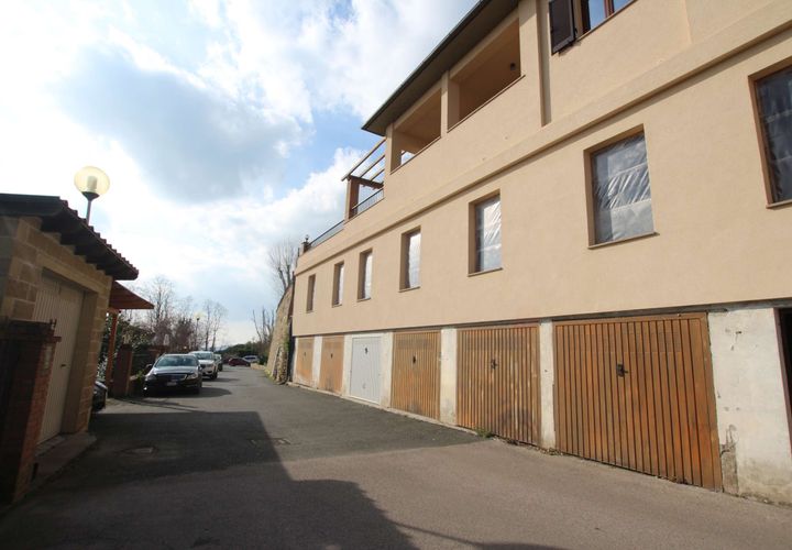 Villa i Volterra, Pisa, Volterra - € 85.000 | Ref: A-231-1135008 - foto 1