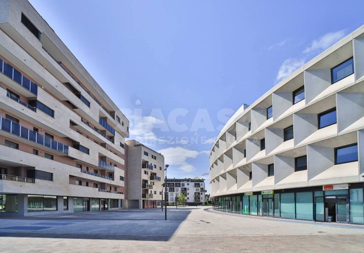 Erhvervsejendom i Vimercate, Monza and Brianza, Vimercate - € 570.000 | Ref: UFF.VIMERCATE-TS570V - foto 1