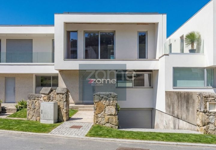 Villa a Areosa, Viana do Castelo, Areosa - € 463.000 | Ref: ZMPT588633 - foto 1