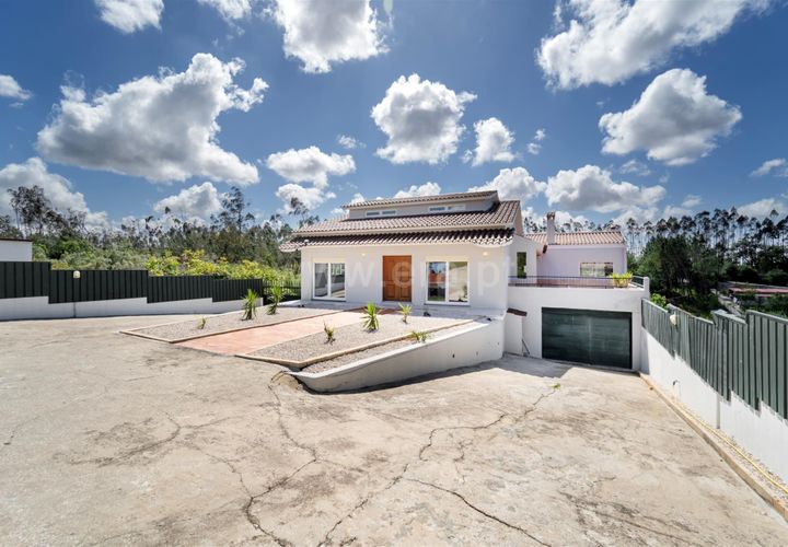 Villa a Leiria, Leiria, Leiria - € 370.000 | Ref: 222260115 - foto 1