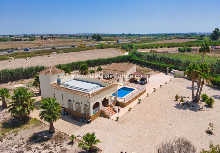 Landejendom i Catral, Alicante, Catral - € 399.000 | Ref: Cat DCC - foto 1