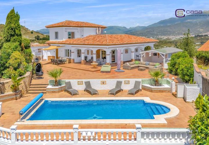 Villa i Torre Del Mar, Malaga, Torre Del Mar - € 665.000 | Ref: CSA-731628 - foto 1