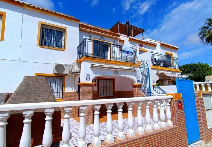 Leilighet i Torrevieja, Alicante, Torrevieja - € 135 000 | Ref: P8999 - foto 1