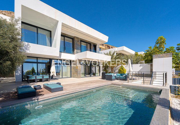 Villa i Finestrat, Alicante, Finestrat - € 1.875.000 | Ref: W-02YTN7 - foto 1