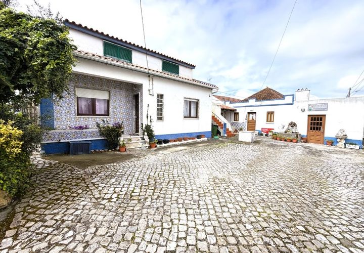 Villa i Santa Barbara, Lisbon, Santa Barbara - € 390.000 | Ref: AF001-26 (2) - foto 1