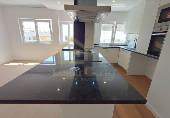 Lejlighed i Almada, Setubal, Almada - € 290.000 | Ref: 1993 - foto 1