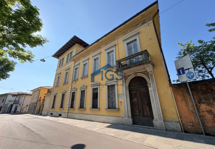 Villa a Rovato, Brescia, Rovato - € 795.000 | Ref: 836 - foto 1