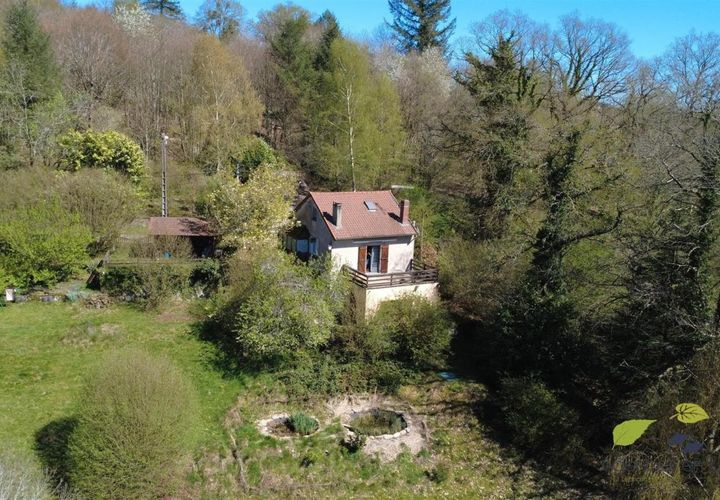 Вилла в St.-Amand-Jartoudeix, Creuse, St.-Amand-Jartoudeix - € 129 000 | Ссылка: 4125_S - photo 1