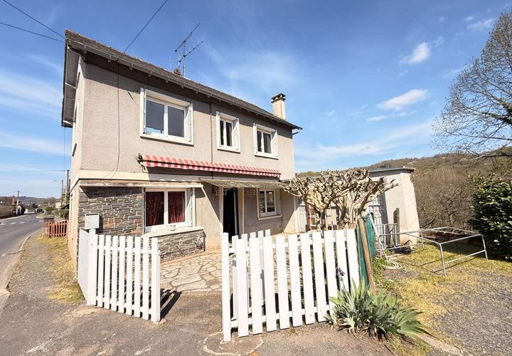 Villa i Saint-Solve, Correze, Saint-Solve - € 49.000 | Ref: 000149 - foto 1