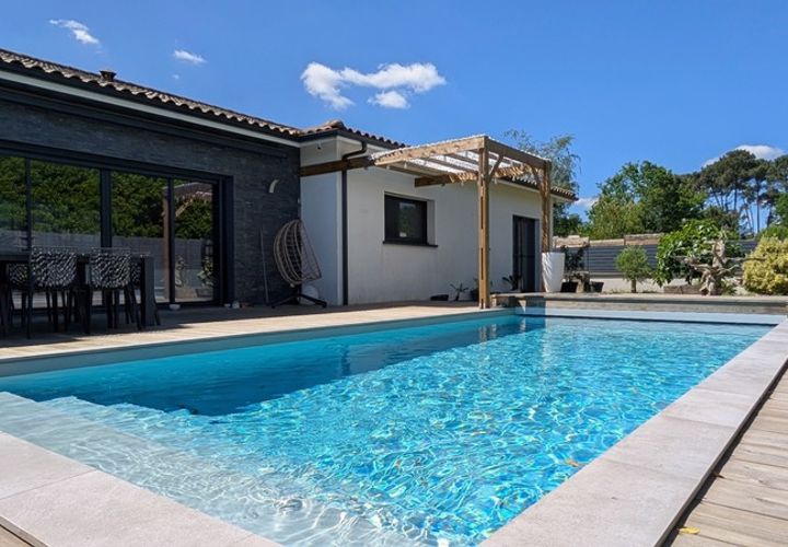 Villa i Merignac, Gironde, Merignac - € 569.000 | Ref: 340933245855 - foto 1