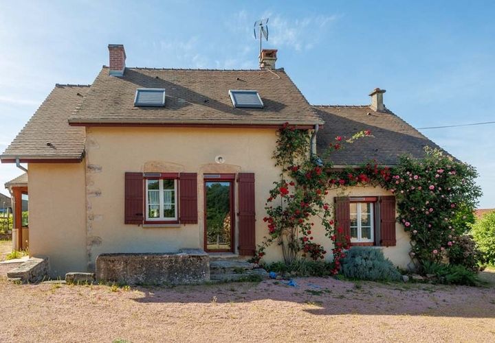 Farm hus i Ozolles, Saone-et-Loire, Ozolles - € 120.000 | Ref: 340930965120 - foto 1