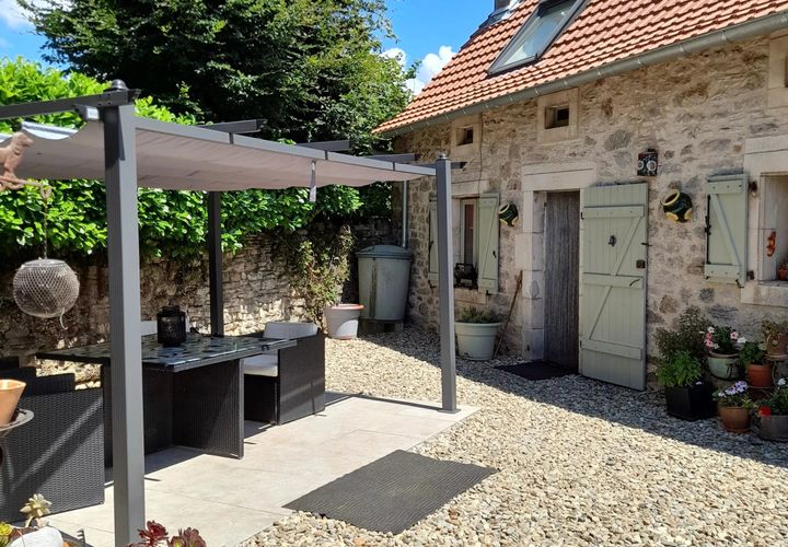 Villa a Villeneuve, Aveyron, Villeneuve - € 219.350 | Ref: BVI85149 - foto 1