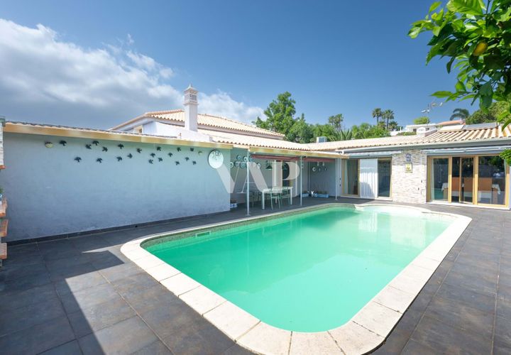 Villa i Almancil, Faro, Almancil - € 950.000 | Ref: VAP243424 - foto 1