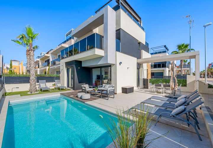 Villa i Cabo Roig, Alicante, Cabo Roig - € 599.000 | Ref: R-71077 - foto 1
