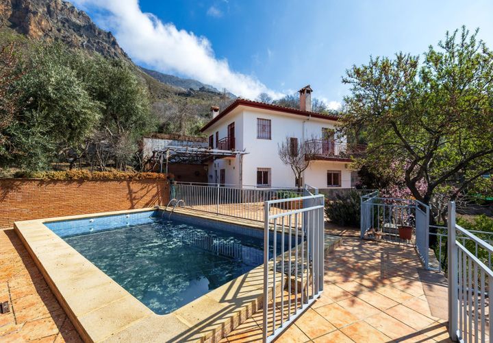 Villa a Guejar Sierra, Granada, Guejar Sierra - € 399.900 | Ref: GR3990/8251 - foto 1